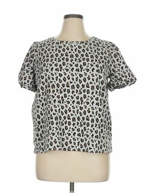 LOFT Leopard Print Short Sleeve Women’s Top - Light Gray